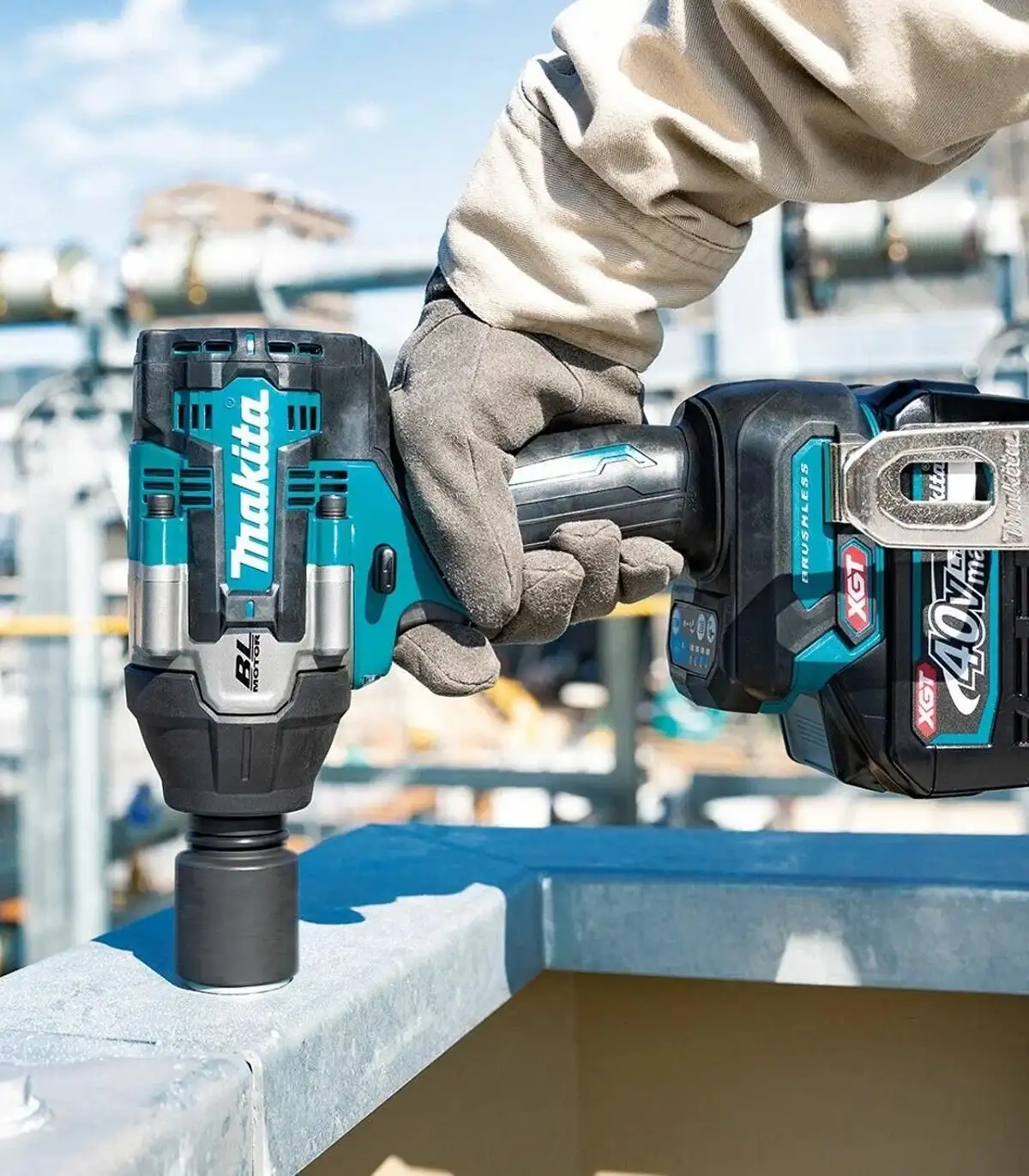 XGT MAKITA 40V - Akumulatorski udarni odvijač TW007GM201