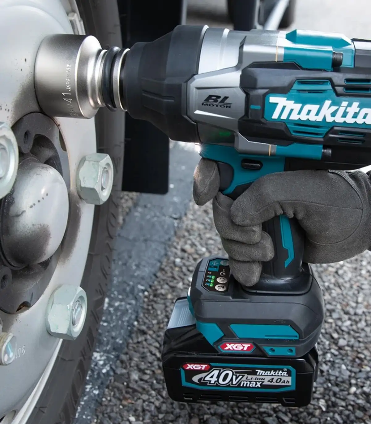 XGT MAKITA 40V - Akumulatorski udarni odvijač TW007GM201