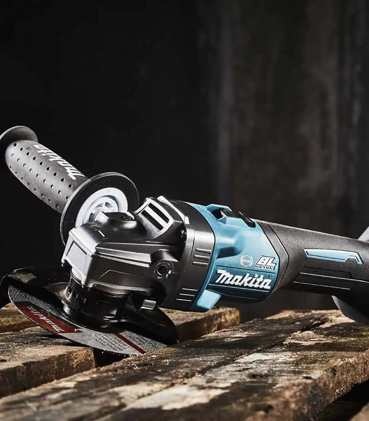 XGT MAKITA 40V - Akumulatorski set bušilica-odvijač i brusilica DK0124G201